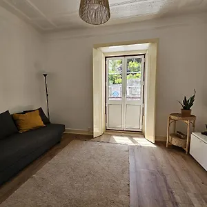 Maria Saudade Apartment